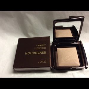 Hourglass lighting powder Dim Light